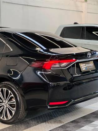 TOYOTA COROLLA 2.0 VVT-IE FLEX ALTIS DIRECT SHIFT